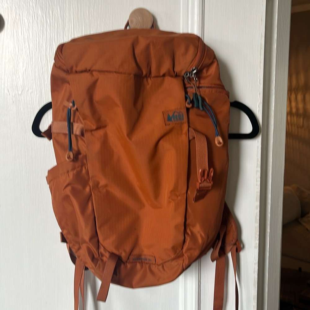 REI 18L backpack